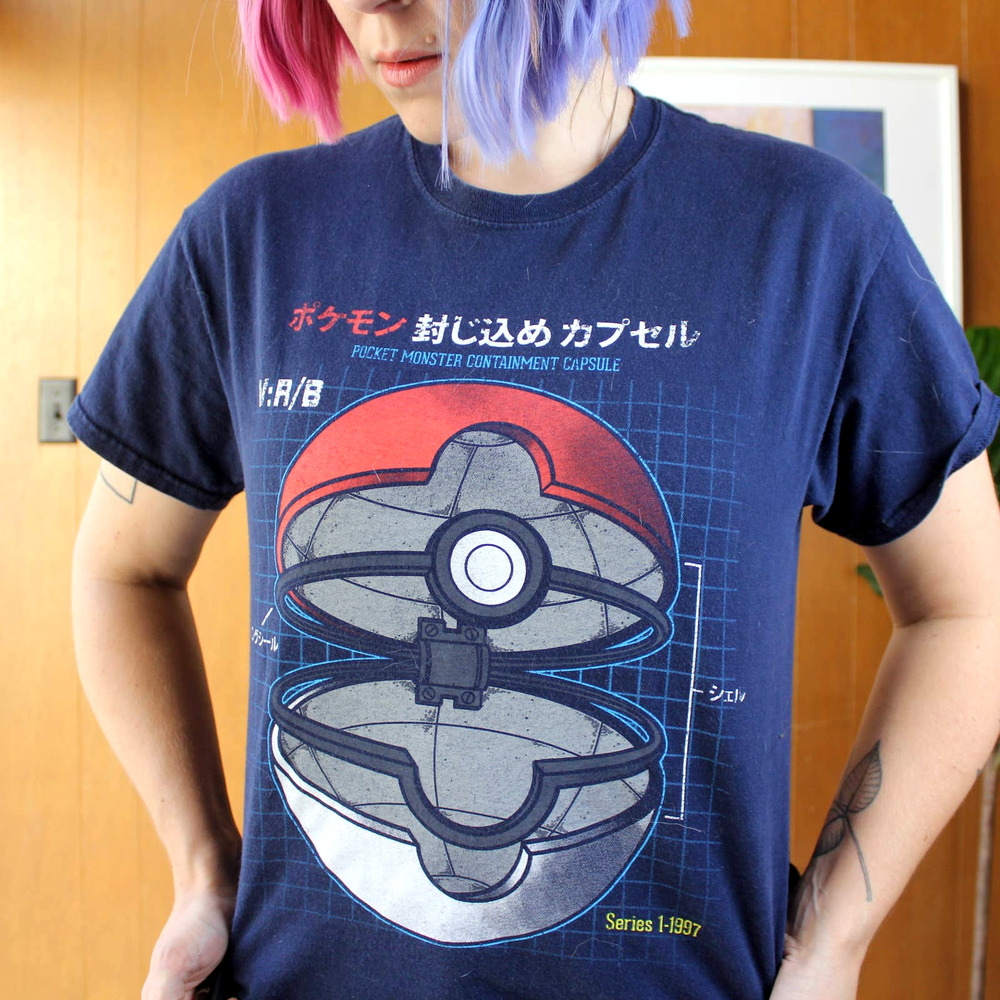 POKEMON POKEBALL T-SHIRT